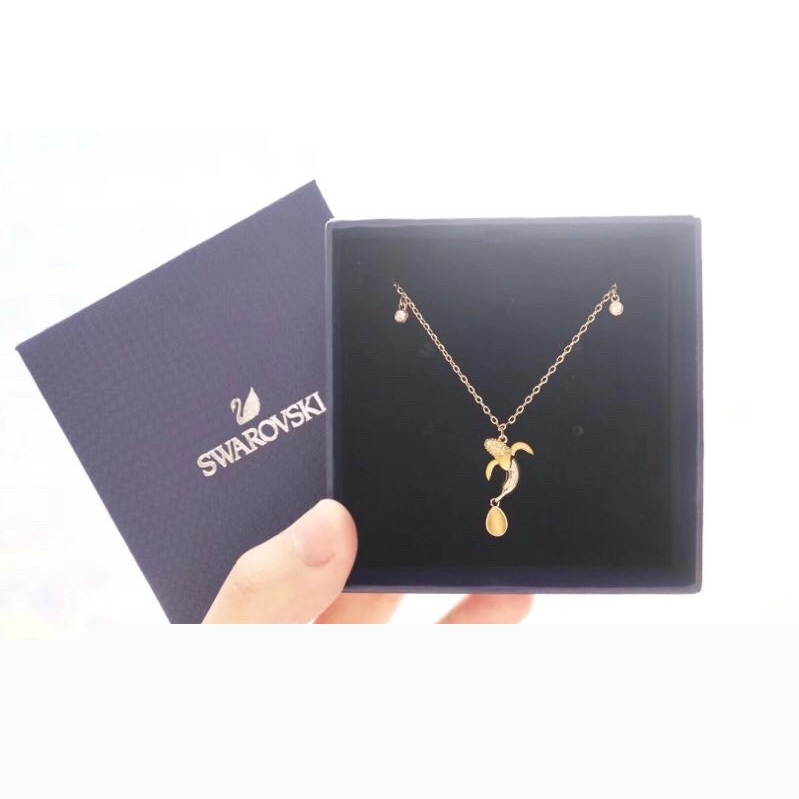 Ch*el brooches